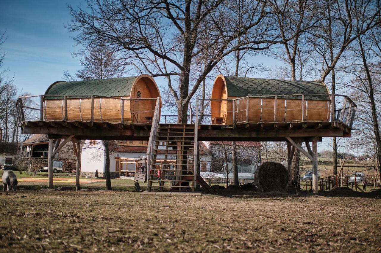 Jesenice  Viking Houses Strnadovsky Mlyn 아파트 외부 사진